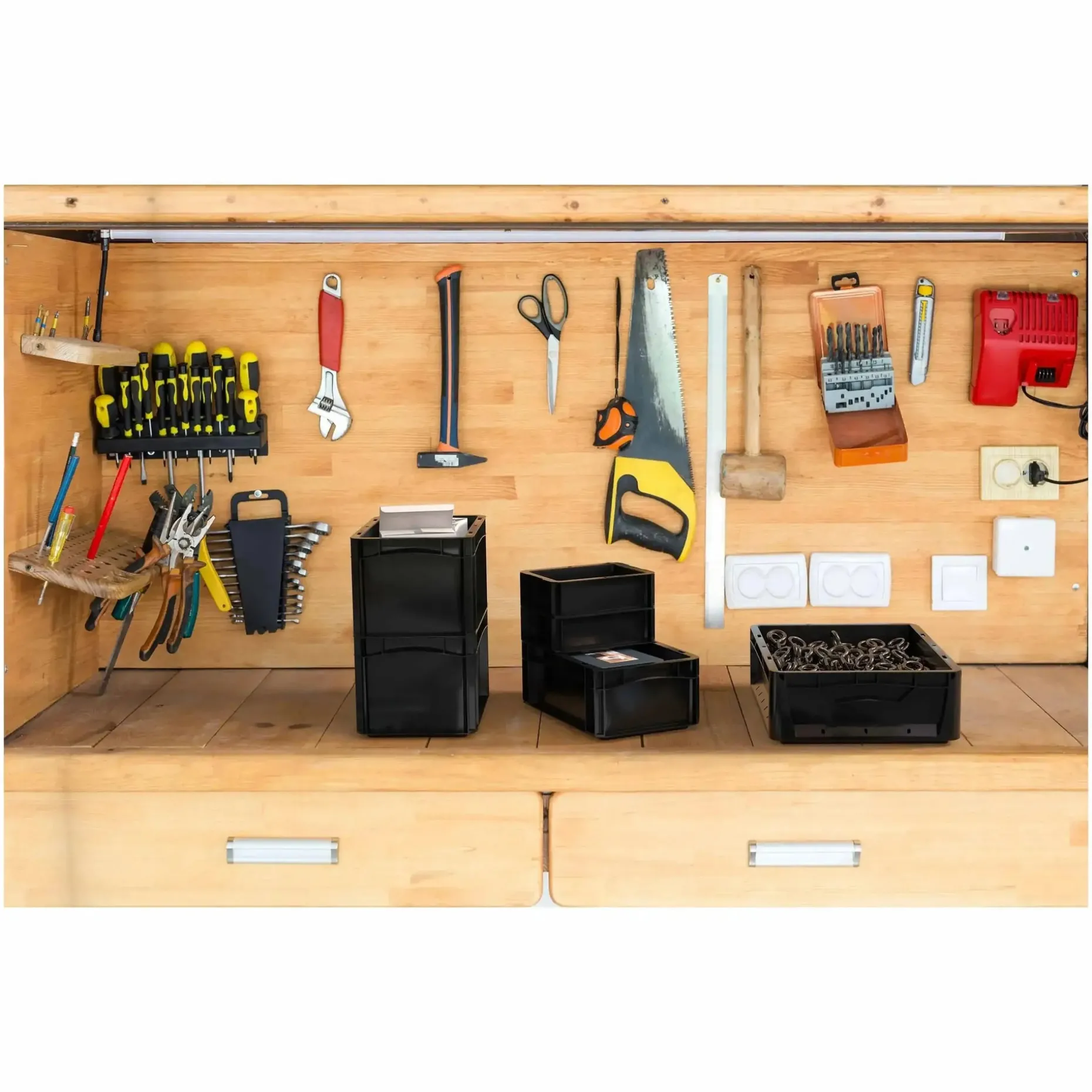 Surplus Systems - Euronormbox Vollwand 60 x 40 x 32 cm schwarz