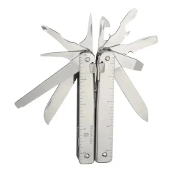 Victorinox - Multitool Swiss Tool